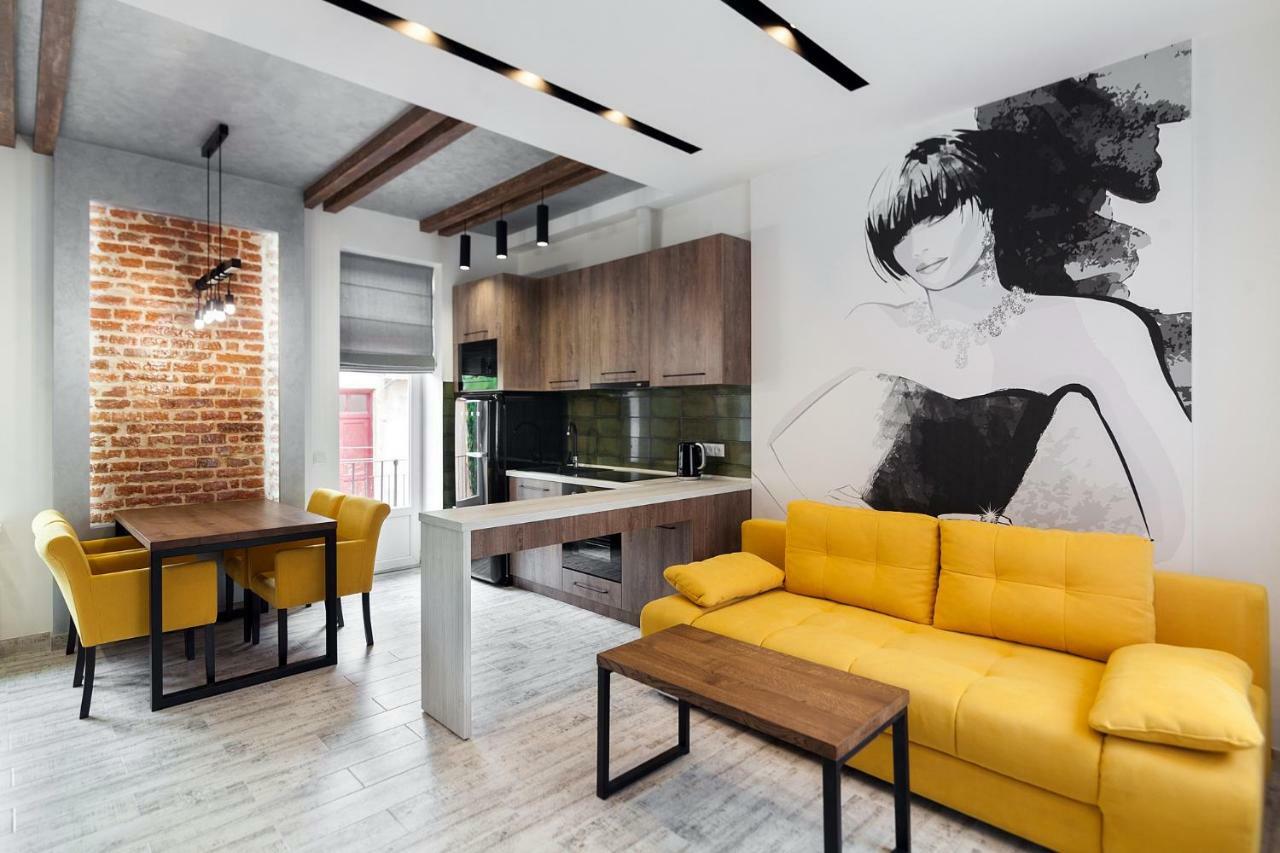 Leogrand Loft Apartments On Lychakivska 4 Λβιβ Εξωτερικό φωτογραφία