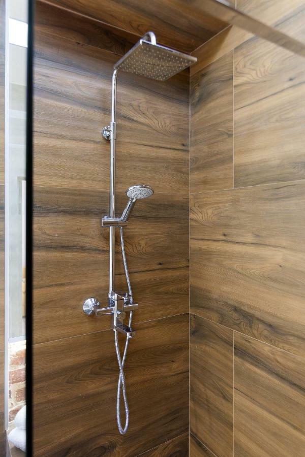Leogrand Loft Apartments On Lychakivska 4 Λβιβ Εξωτερικό φωτογραφία